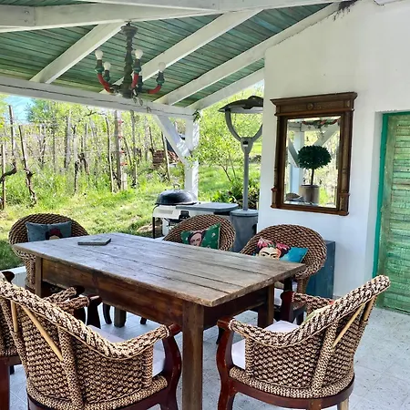 Bohemian Eco Daire Kisapati