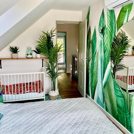 Bohemian Eco Apartment *